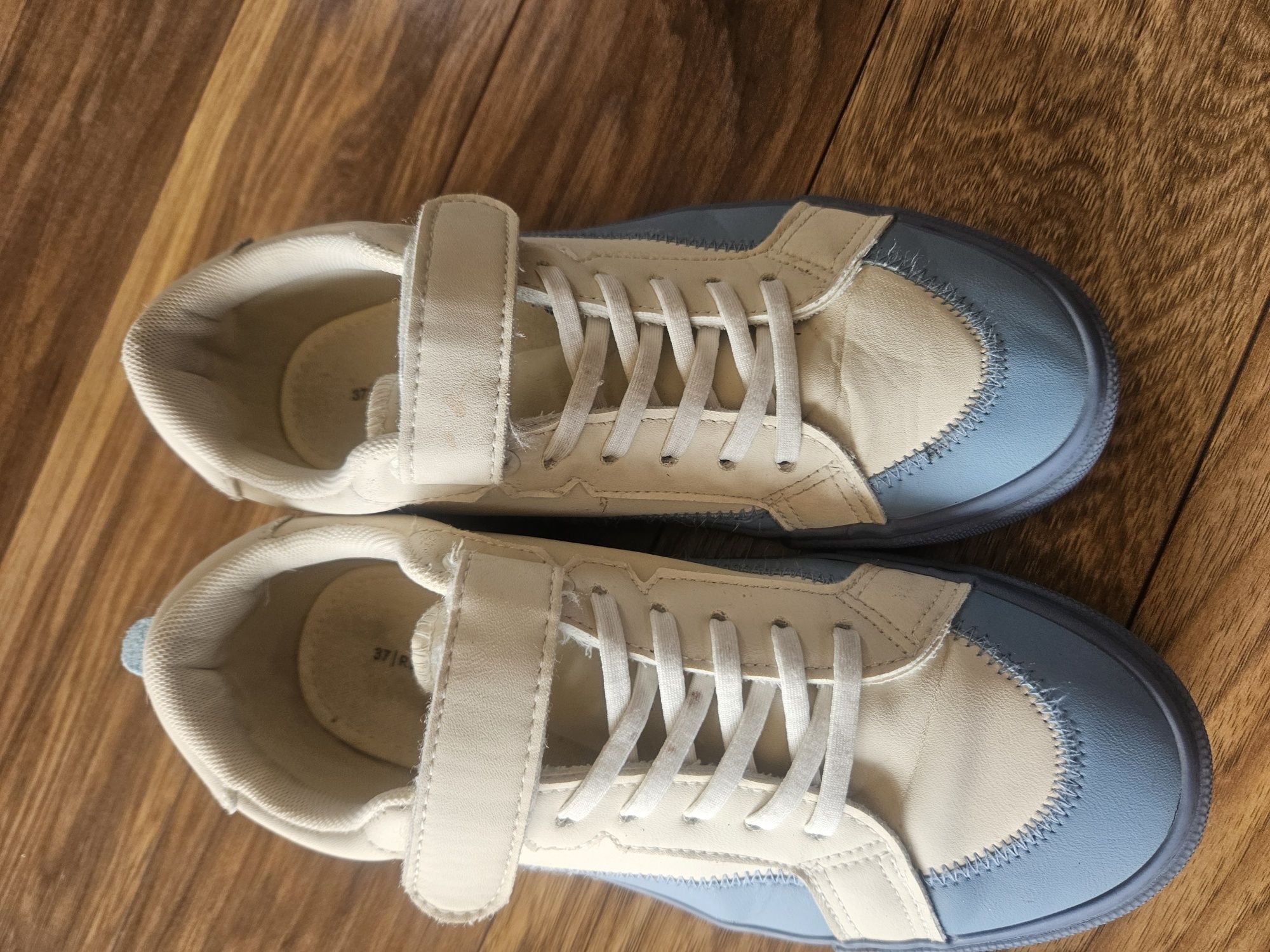 Buty Reserved 37 na rzep