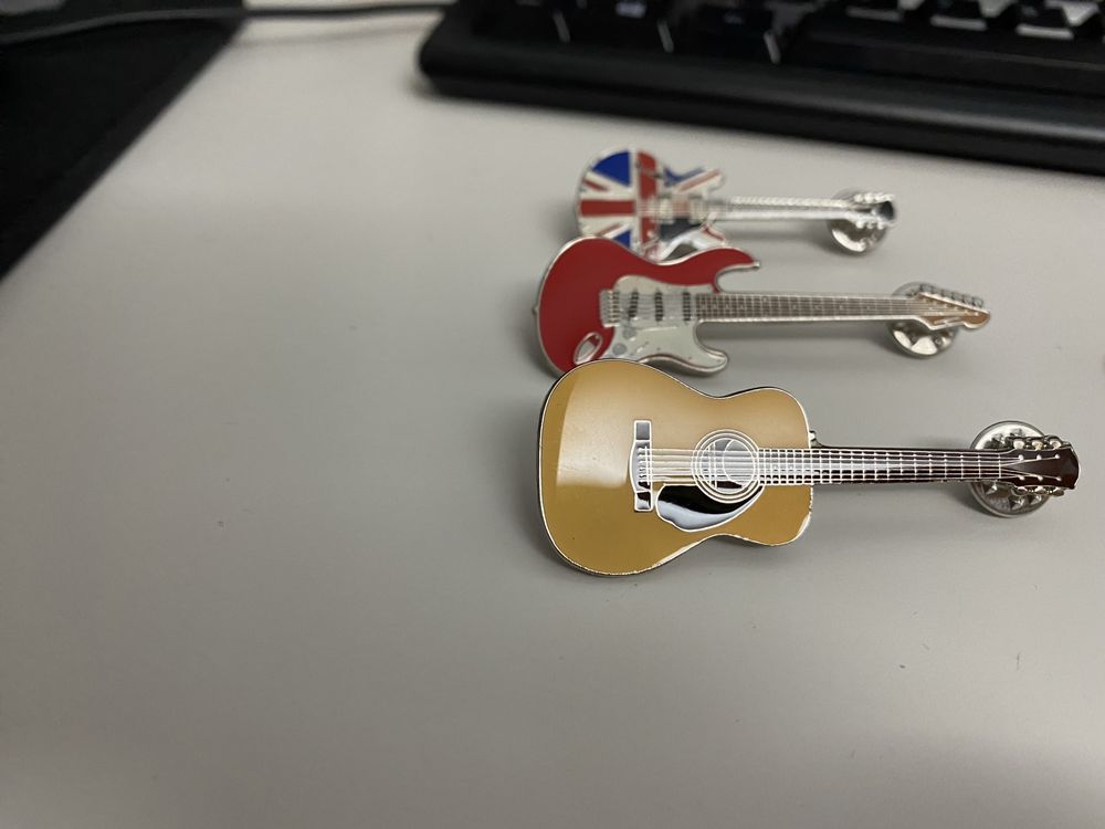 3 Pins de guitarra