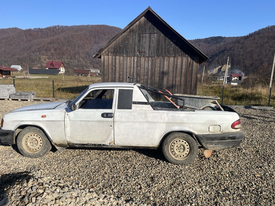 Волга пікап на повному ходу