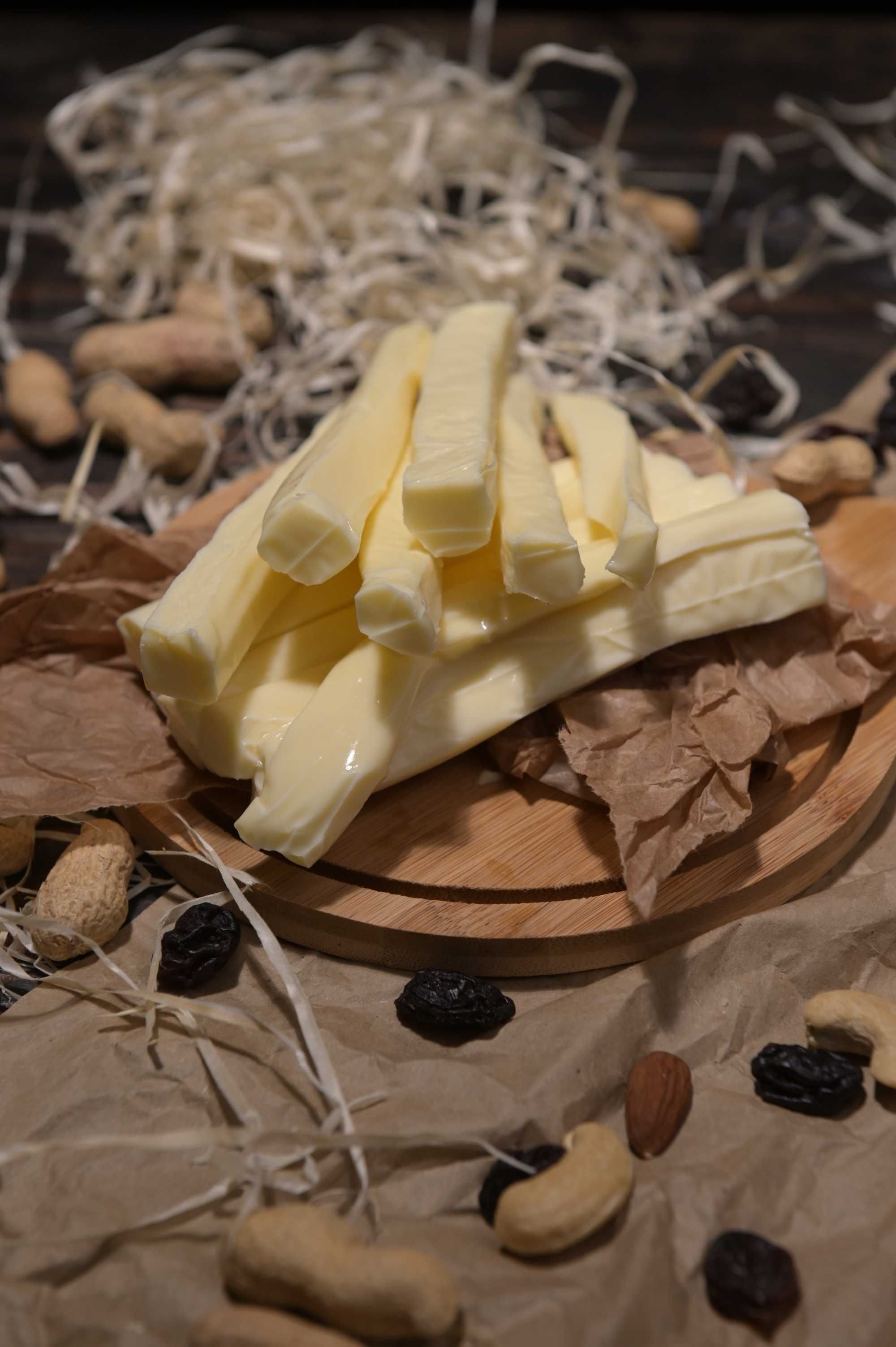 Сир моцарела, бринза сулугуні, масло від виробника, оптові ціни!