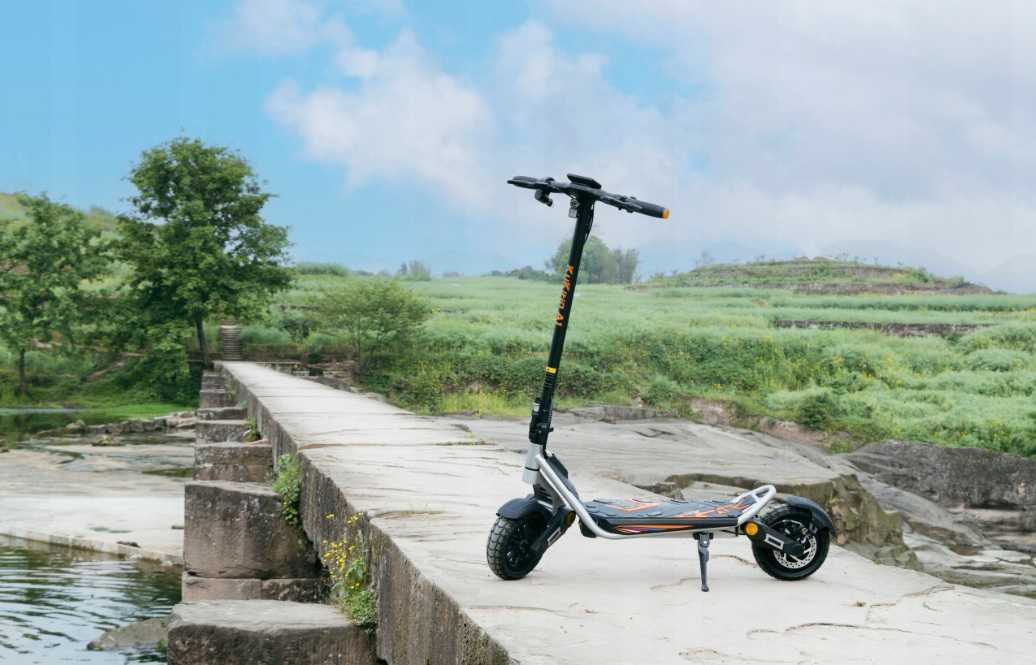 Kukirin A1 10'' Pojazd elektryczny 1000W 45KM/H 48V13Ah 45KM
