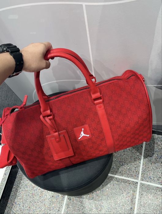 Дорожня сумка Air Jordan Monogram Duffle Bag червона ОРИГІНАЛ
