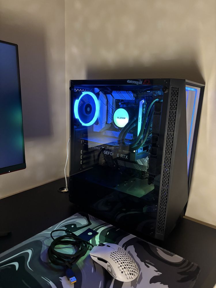 PC GAMING (+ monitor, rato, teclado e microfone)