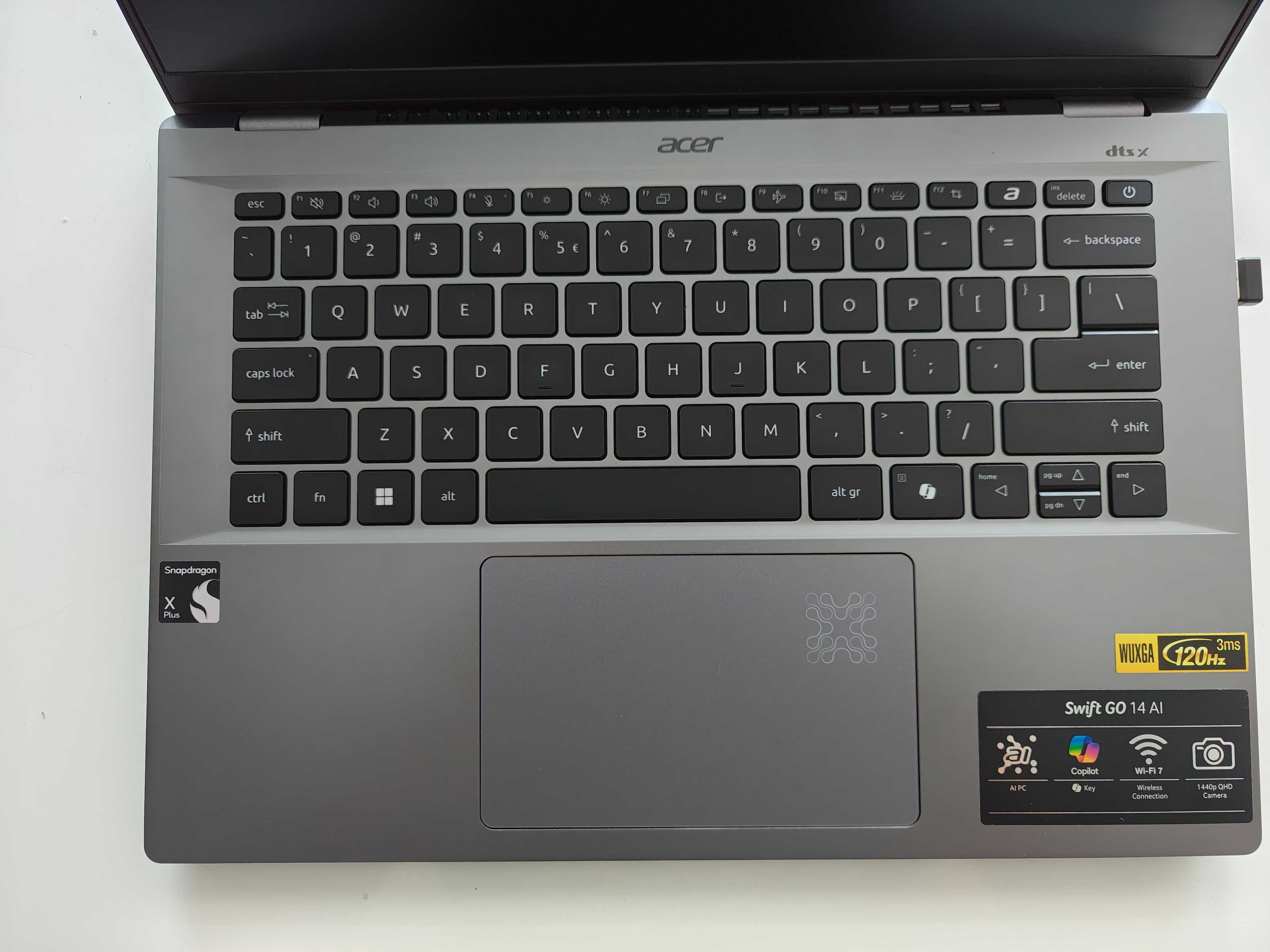 Acer Swift  Qualcom Snapdragon X1P 42 -100 16gb 512gb win 11 gwarancja