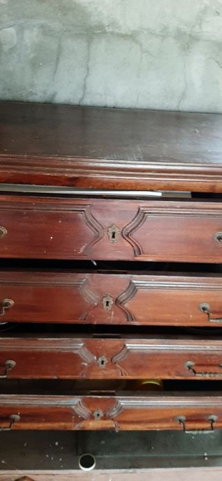 mobilia antiga de quarto casal