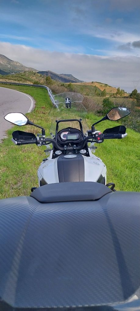 Benelli TRK 502 Impecável