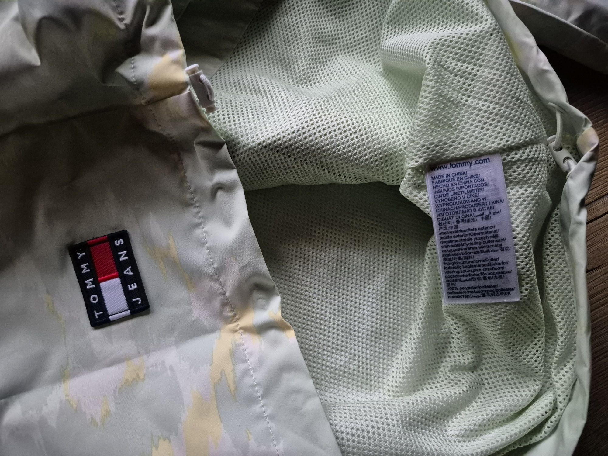 Kurtka Wiatrówka Tommy Hilfiger M
