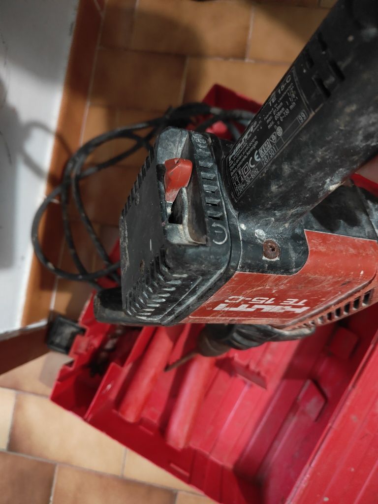 Aparafusadora/Berbequim HILTi TE 15 C