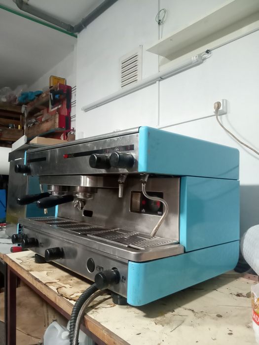 Máquina de café industrial Lá Cimbali