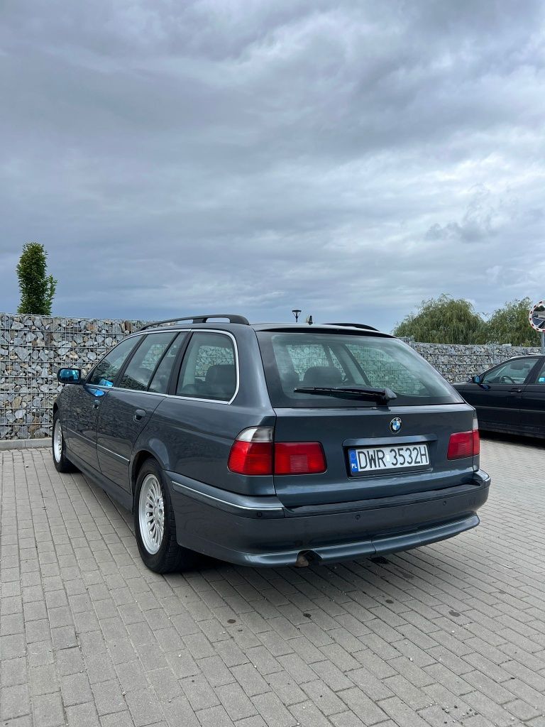 Bmw e39 3.0 diesel/Automat/Szyberdach/Komforty/Skóra/Xenon/PDC/Zamiana