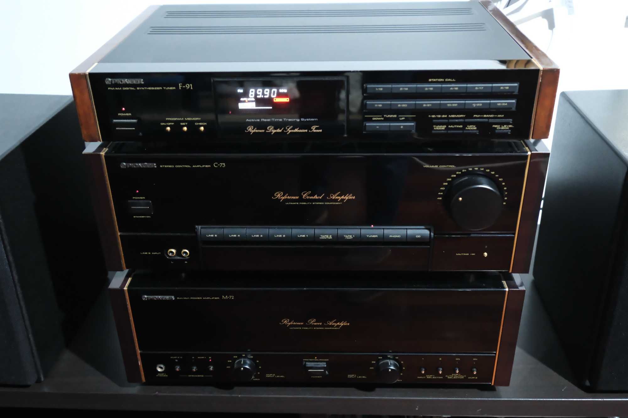 Vendo aparelhos Pioneer em muito bom estado e a funcionarem bem.