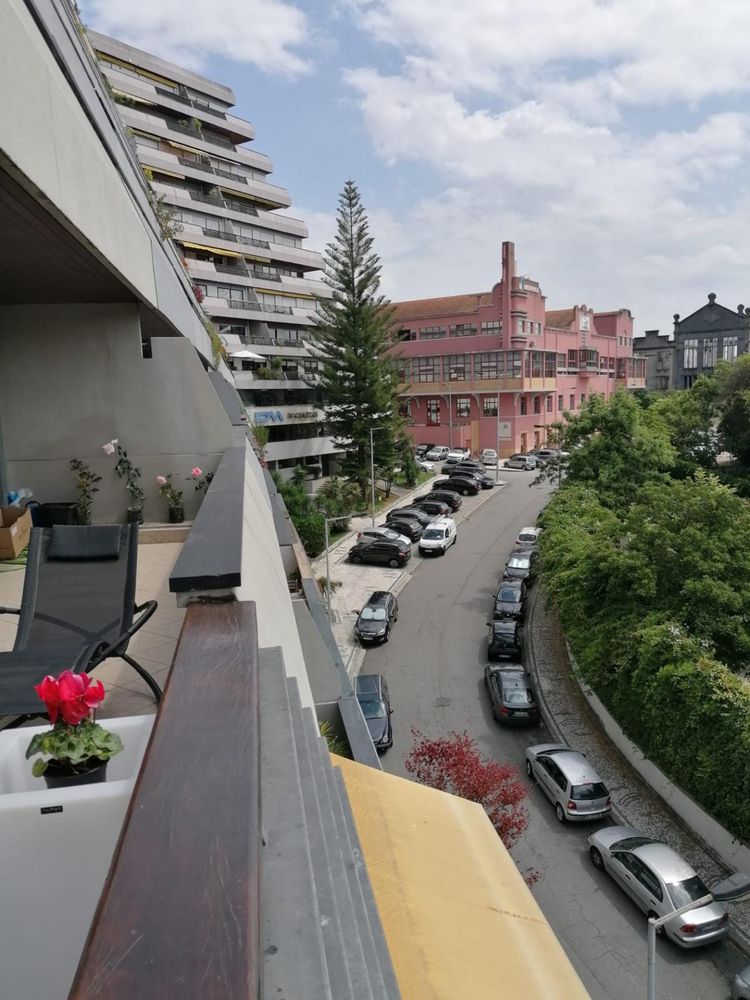 Apartamento T5 duplex com vista rio Douro