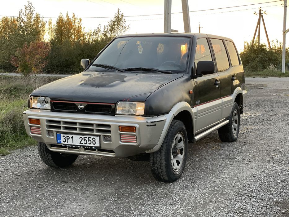 Нісан террано 2.4 бензин