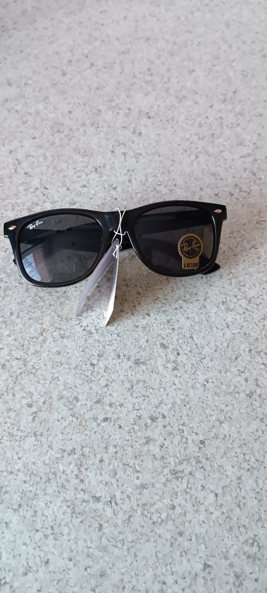 Okulary Ray Ban ponadczasowy model