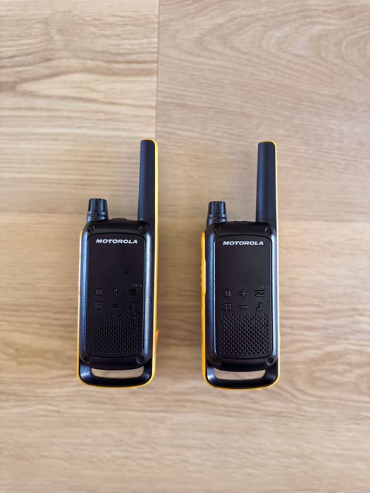 Walkie Talkies Motorola Carregador + Auriculares  otimo estado