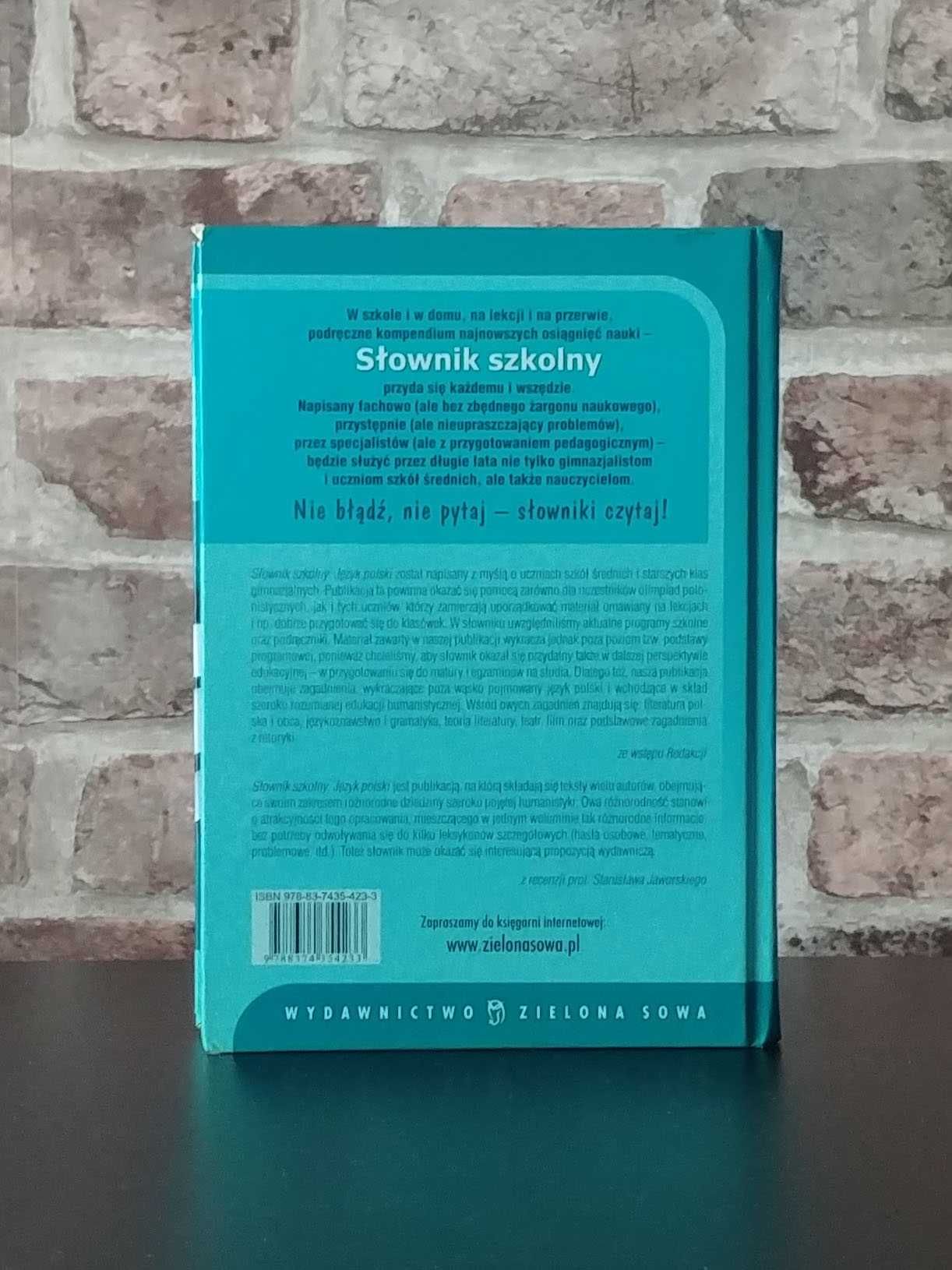 "Słownik szkolny. Język polski"