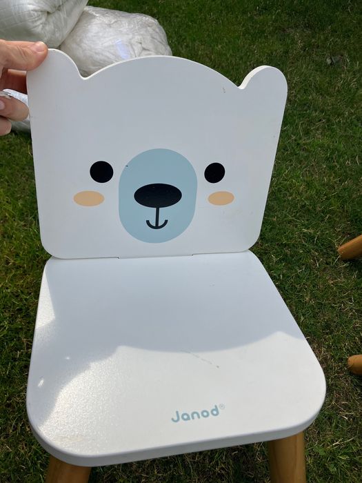 Zestaw drewnianych mebelków Janod Arktyka stolik + 2 krzesełka