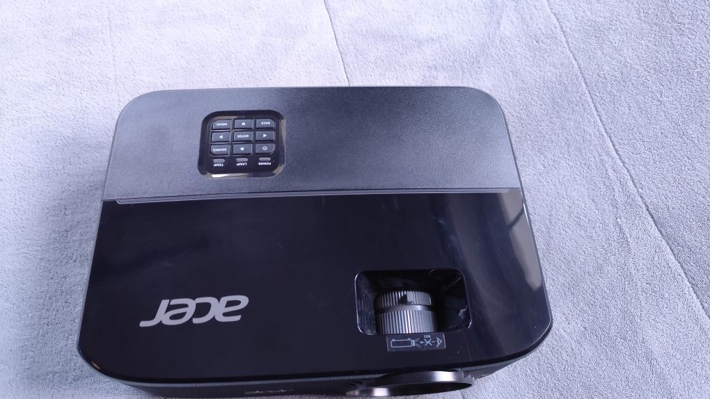 Projetor Acer muito bom
