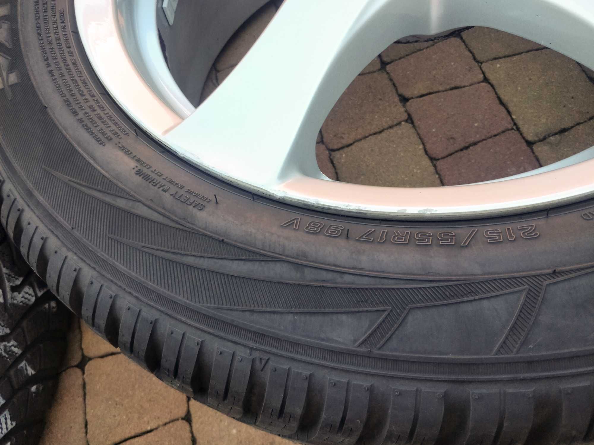 2626. Koła letnie Tucson Sportage 5x114.3 215/65/17 Michelin 7mm