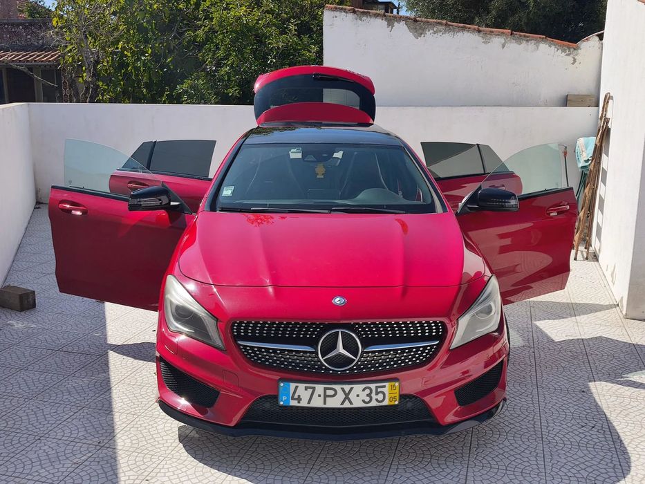 Mercedes-Benz CLA 220 d Shooting Brake AMG Line Aut.