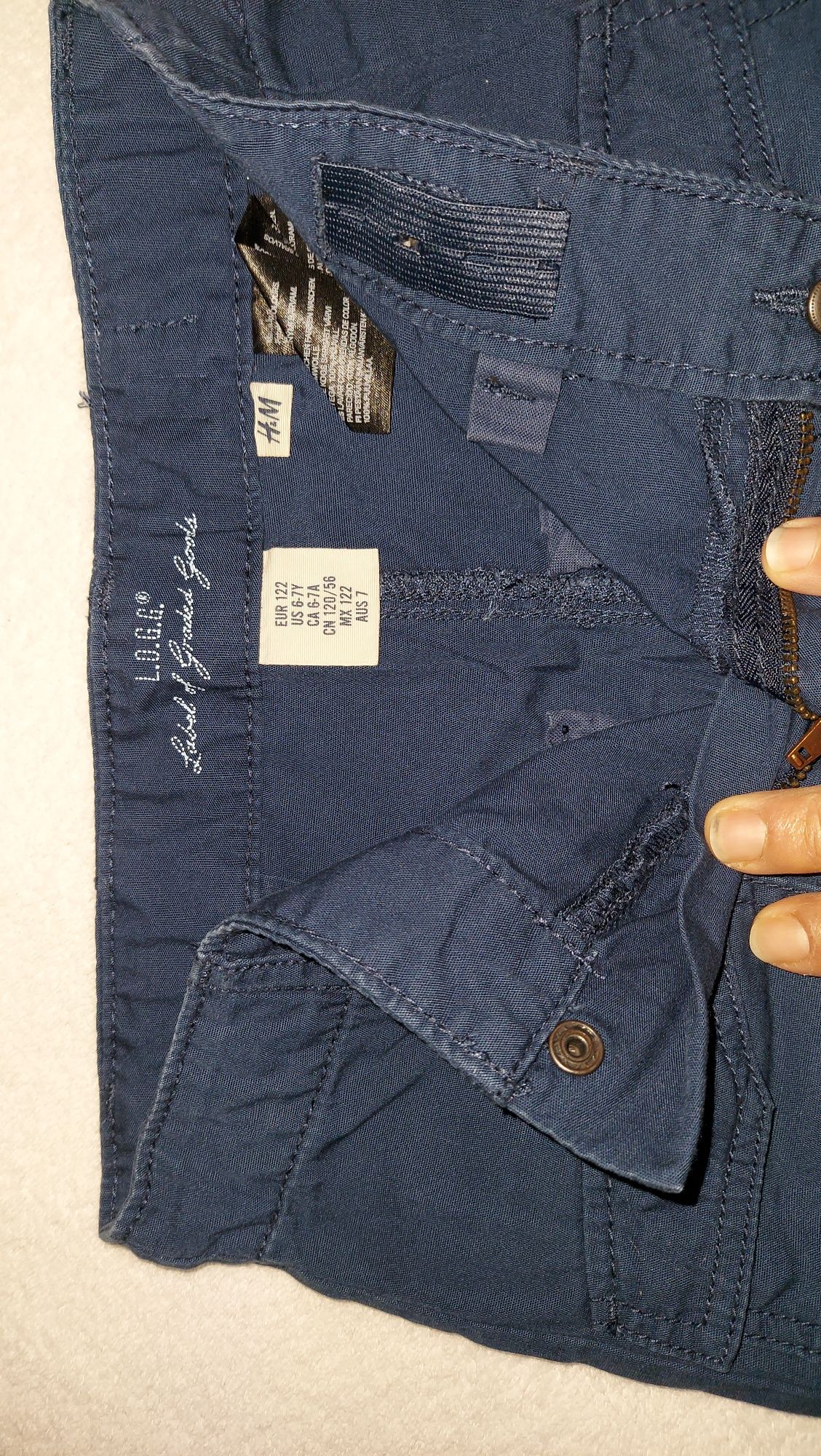 Calças NOVAS H&M 6/7anos  com bolsos laterais - Novas