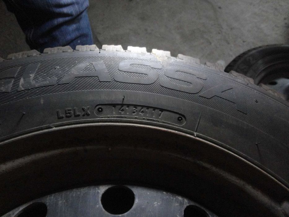 Колеса в сборе LASSA 185/65/R15 ЗИМА