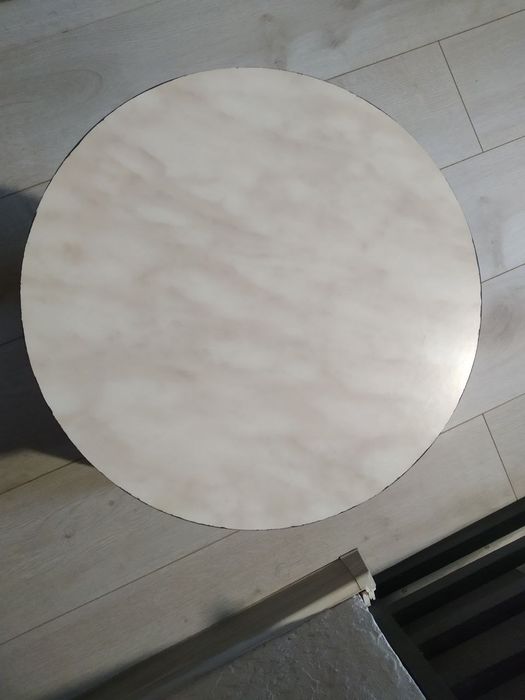 Гарні міцні дерев'яні кухонні стільці табурет стільчик стілець столик