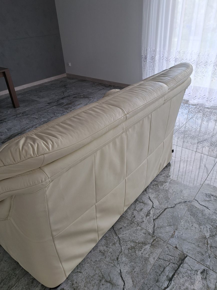 Skórzana sofa z funkcją spania ecri