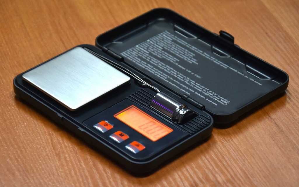 Waga Jubilerska Cyfrowa Precyzyjna 200G 0,01G LCD
