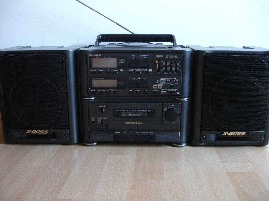 Radiomagnetofon SHARP GX-CD63H