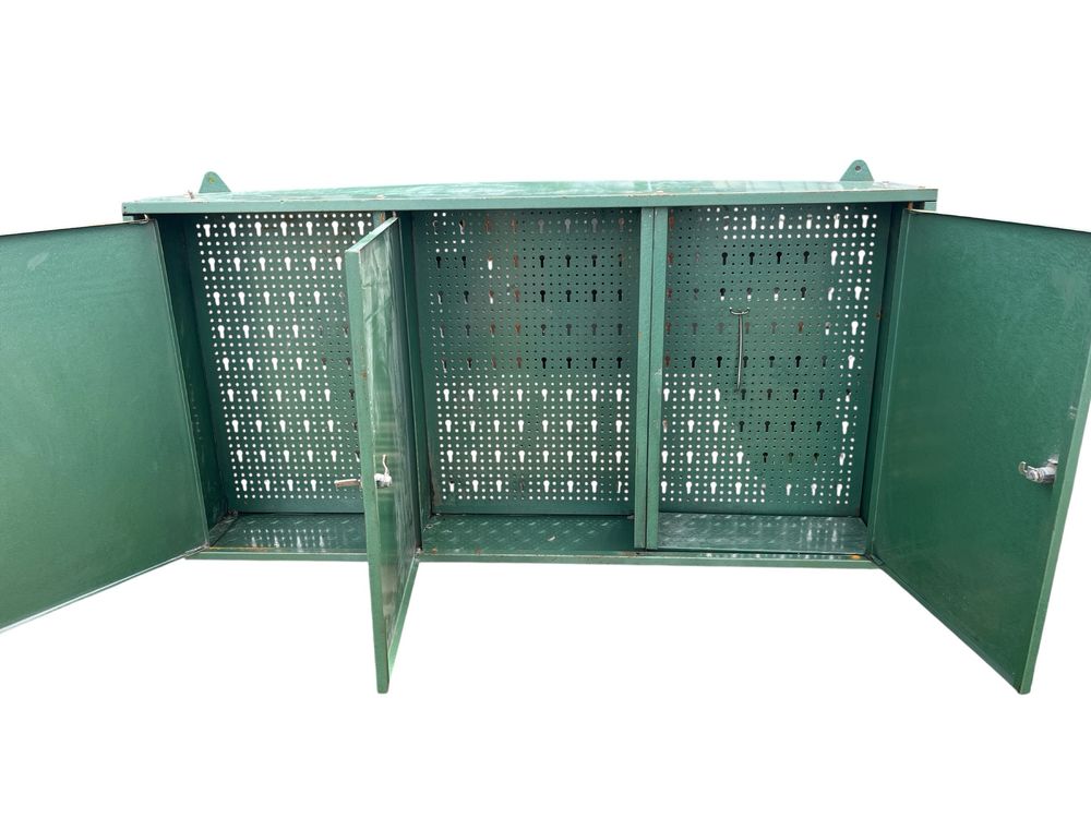 Szafka narzędziowa metalowa perforowana 120x60x20 cm – zamykana