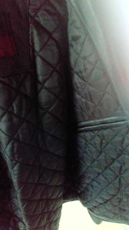 Blusão preto de cabedal