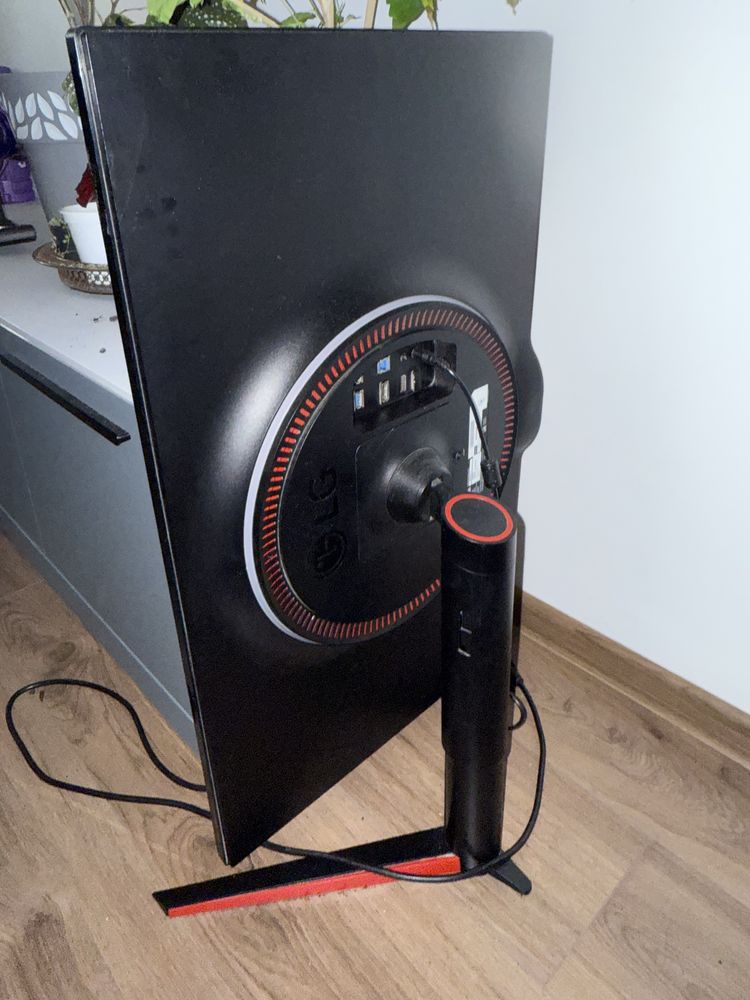 Монітор LG 32GK850G-B