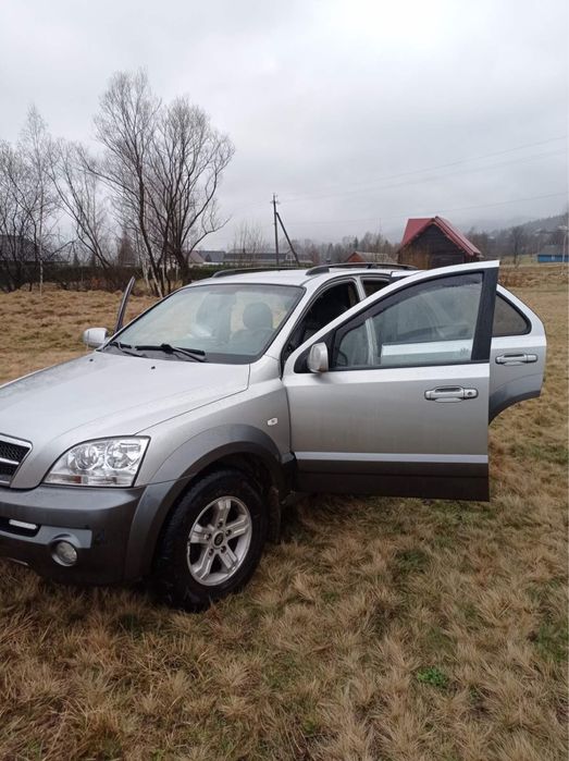 Продам Kio Sorento