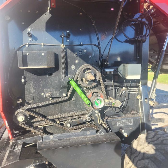 Prasa CASE RB 344 RC