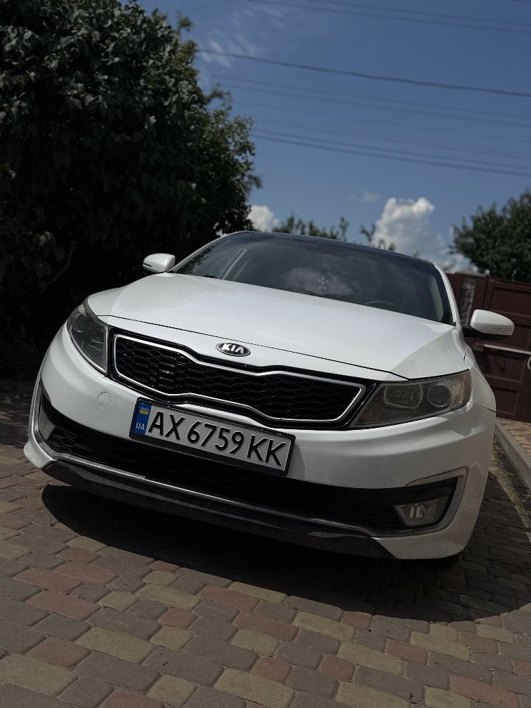 Kia optima hybrid 2013 Максимальная