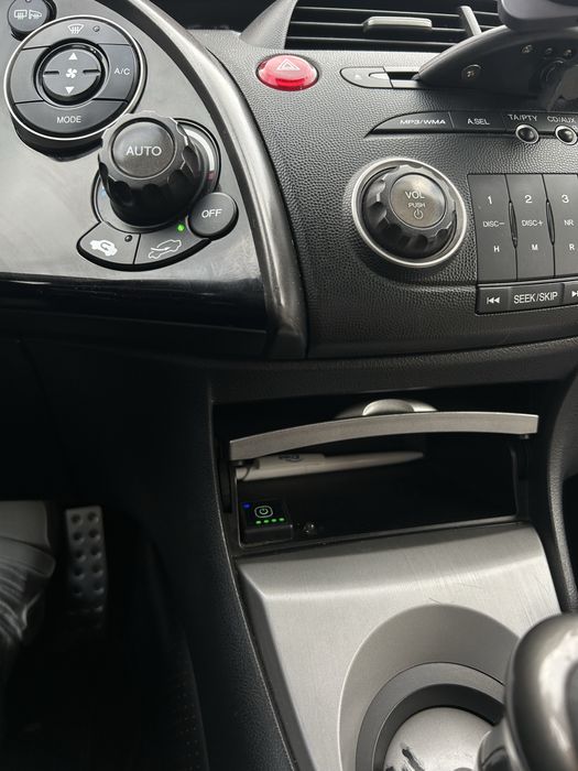 Honda Civic Ufo VIII 1.8 VTEC LPG serwisowana faktury opłaty do 2026