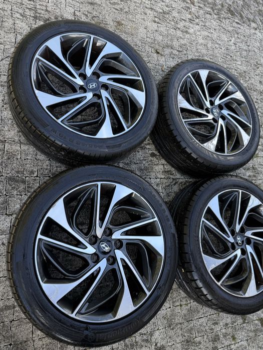 Hyundai Tucson 3  Alufelgi 19 kola opony 245/45 r19