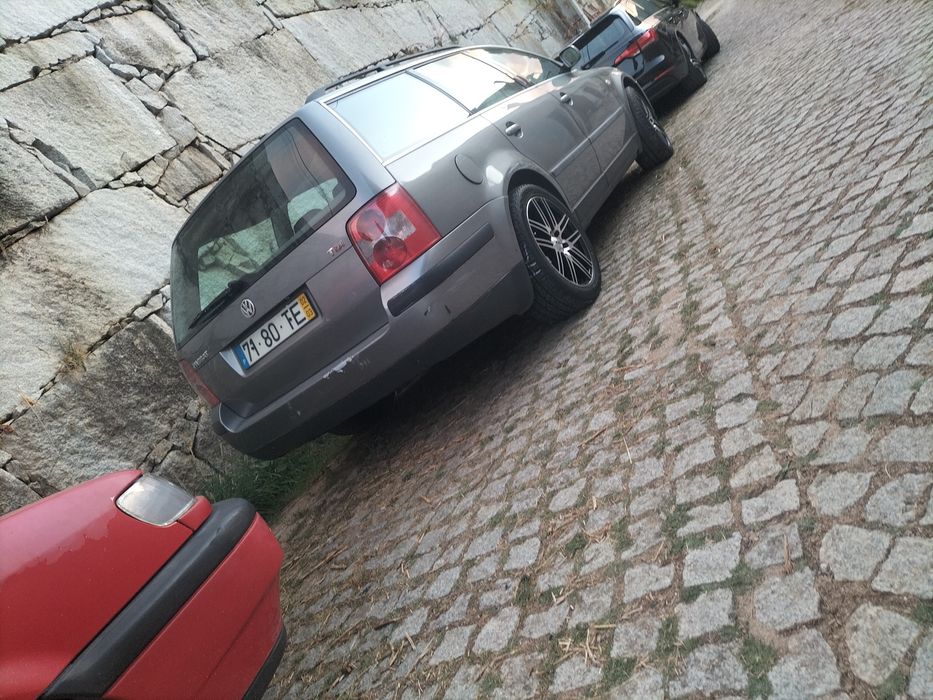 Vendo Volkswagen Passat B5 130cv