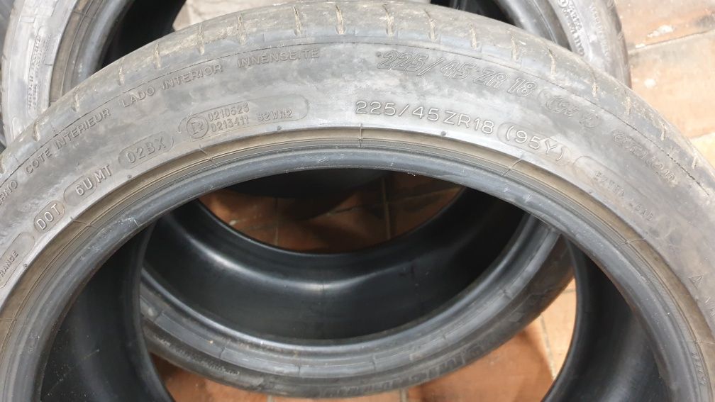 255/40/R18+225/45R18 Michelin Pilot Super Sport 
4шт цена за 1шт бе