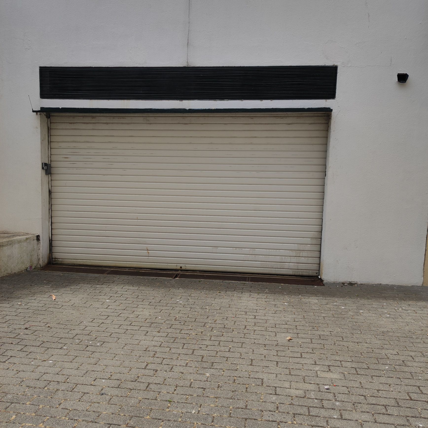 Garagem fechada com 17,20 m2