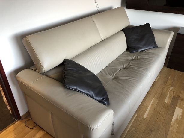 Komplet wypoczynkowy kler skóra sofa fotele pufy