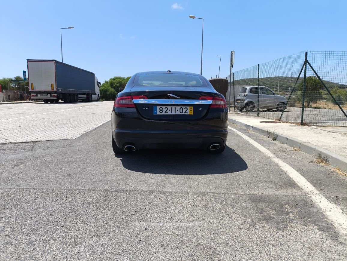 Vende-se Jaguar XF-S