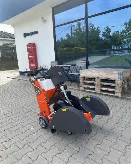 Przecinarka do posadzek elektryczna FS 500E – piła drogowa