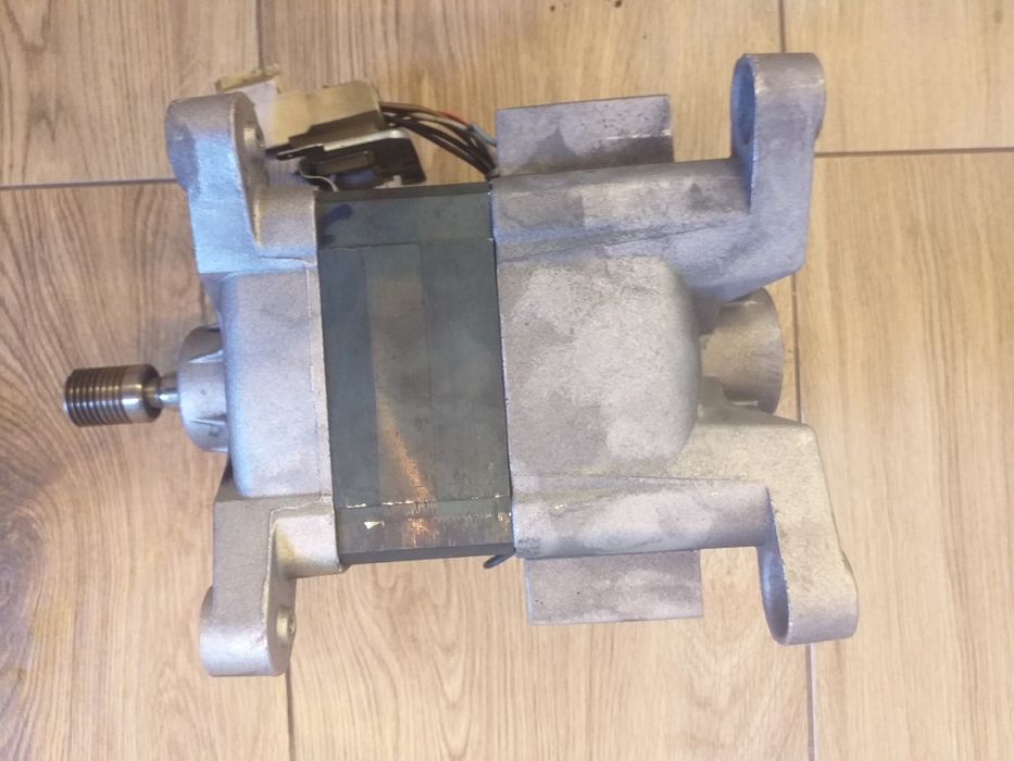 Silnik napędzający do pralki Electrolux EWS 10610 W / 12610 W