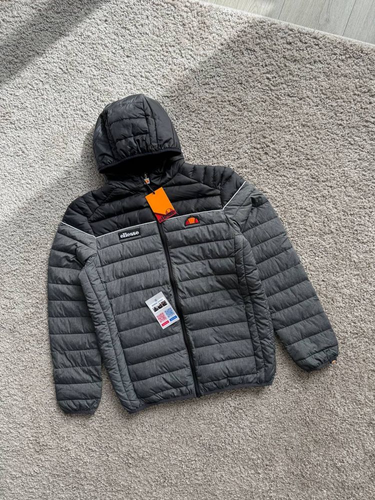 Мікропуховик Ellesse