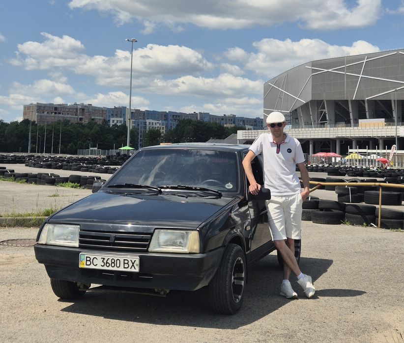 Тверезий водій на авто/мото/фуру. Бронь від ТЦК є