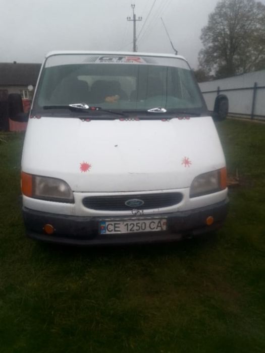 Продам бус Ford transit