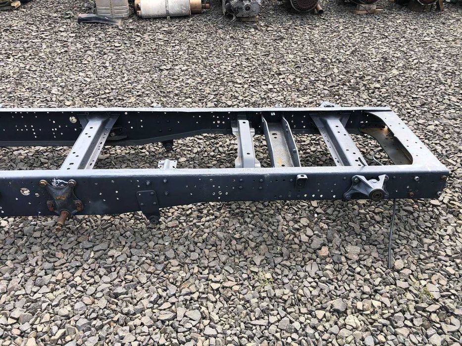 Рама з документами до Mercedes-Benz 1324 L - піскоструйна, фарбована