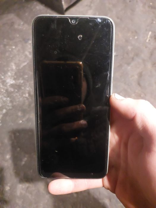 Обменяю два телефона самсунг и сяоми